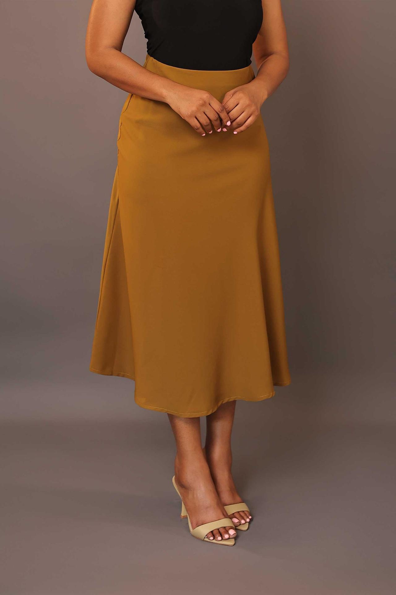 Slip Skirt in Unknown