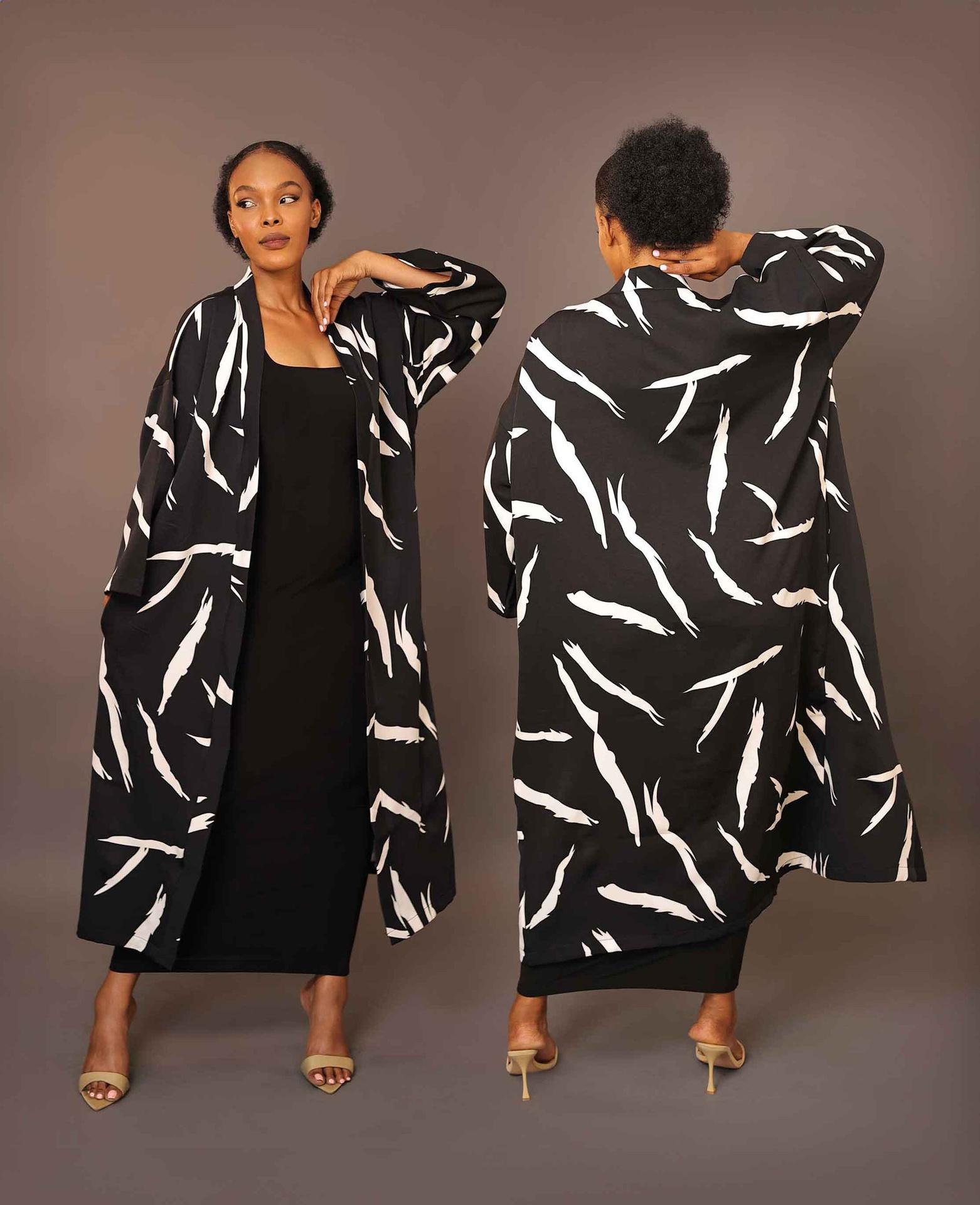 Kimono Pattern PLUME in Black