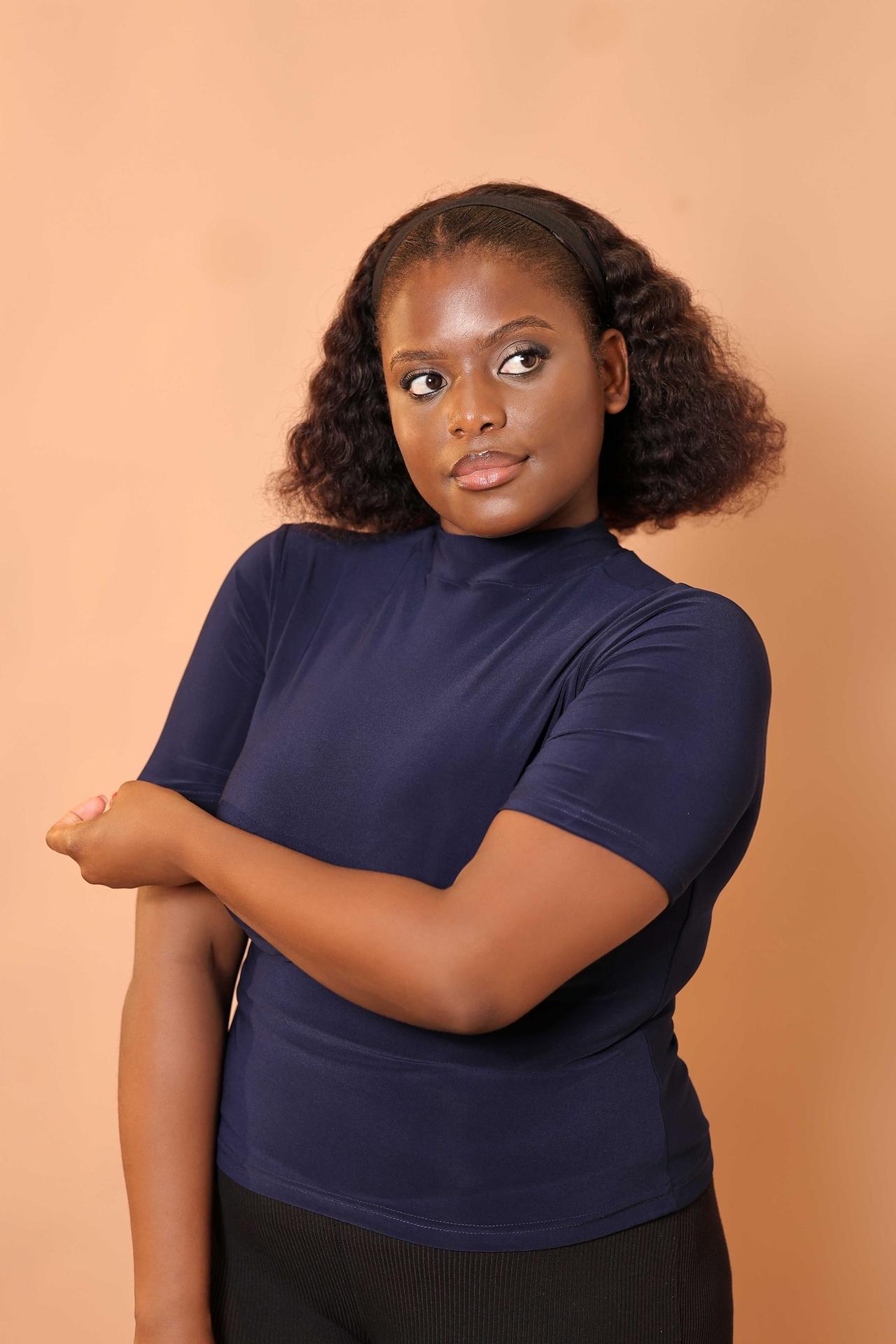 Short Sleeve High-Neck Basic Top in Navy Blue