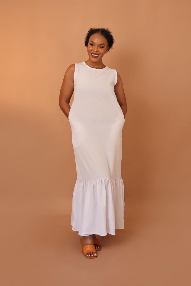 Sleeveless Maxi Dress in Unknown